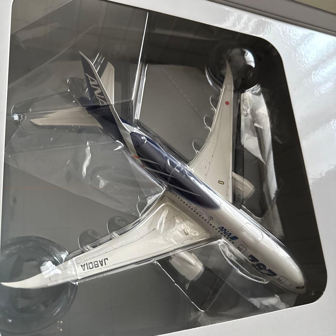 ANA Boeing 787-8 特別塗装 1:200 全日空 - メルカリ
