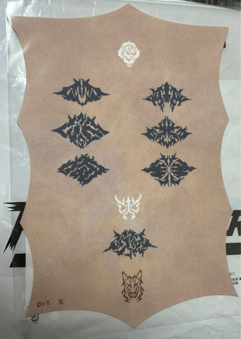 仮面ライダークウガ グロンギ 皮紙風クロス 超クウガ展 - メルカリ