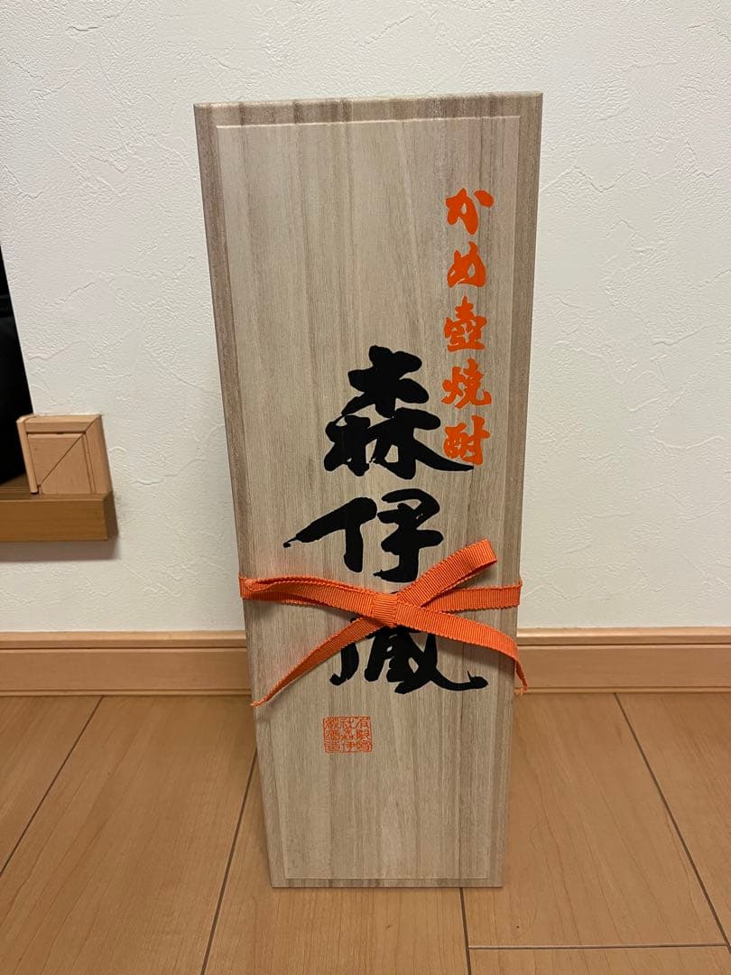 未開封　森伊蔵 焼酎 木箱入り Amazon.co.jp: 森伊蔵 芋焼酎 25度 純正桐箱入り 1800ml 森伊蔵酒造