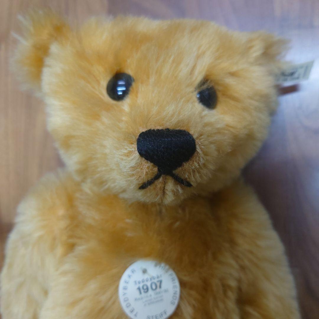 シュタイフ社の1907年テディベアのレプリカ日本限定5000体