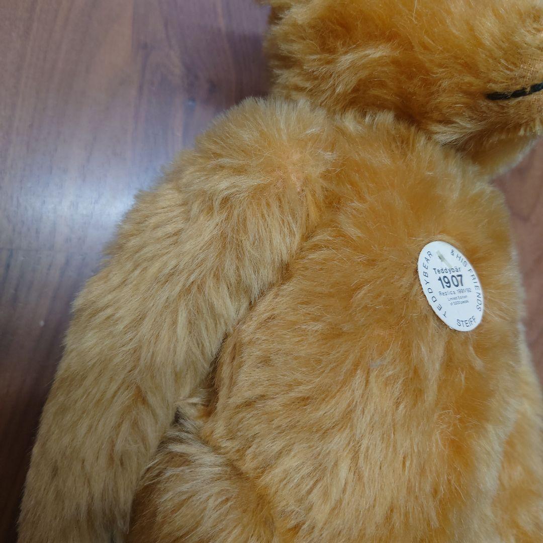 シュタイフ社の1907年テディベアのレプリカ日本限定5000体