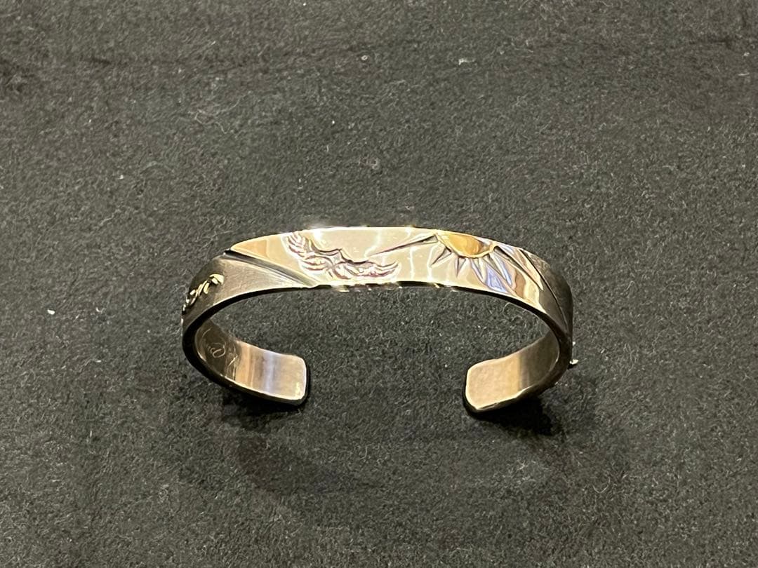 BIG HAND バングル