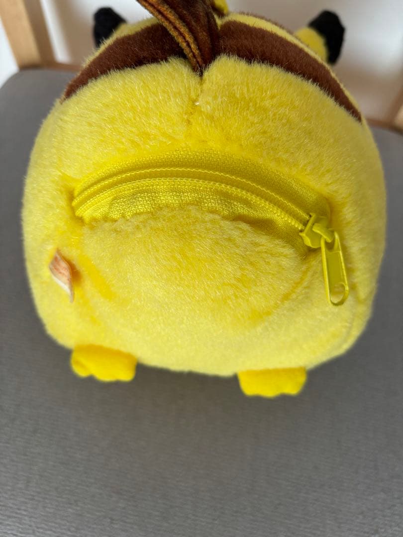 ポケモン 初期ピカチュウ ぬいぐるみ TOMY