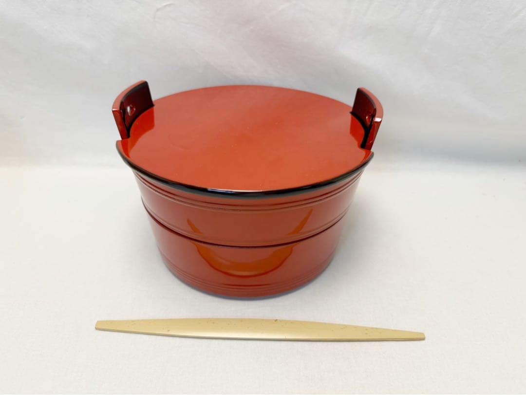 未使用 茶道具 漆専堂造 木製朱塗 桶形二段重 内黒 木工芸 共箱
