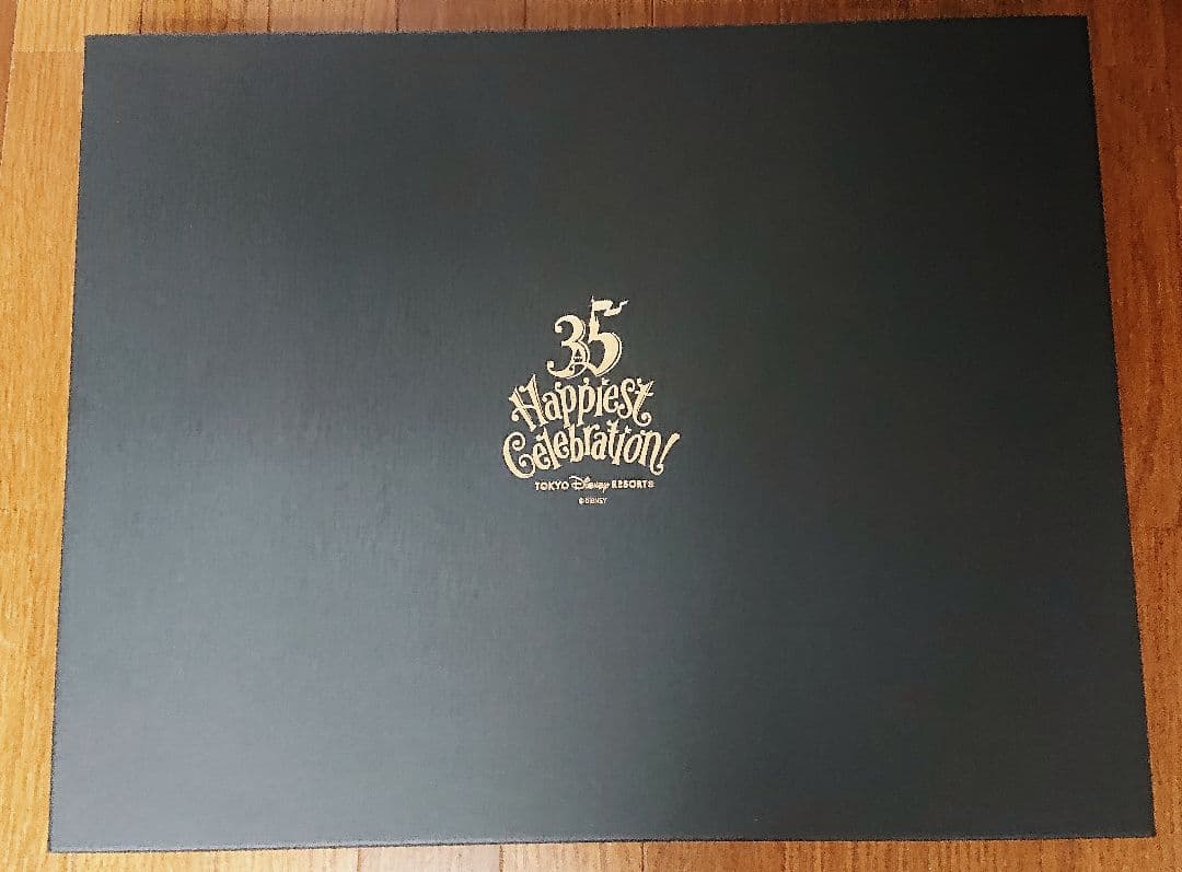 忍【新品】ディズニー35周年ピンバッチコレクション【限定品】