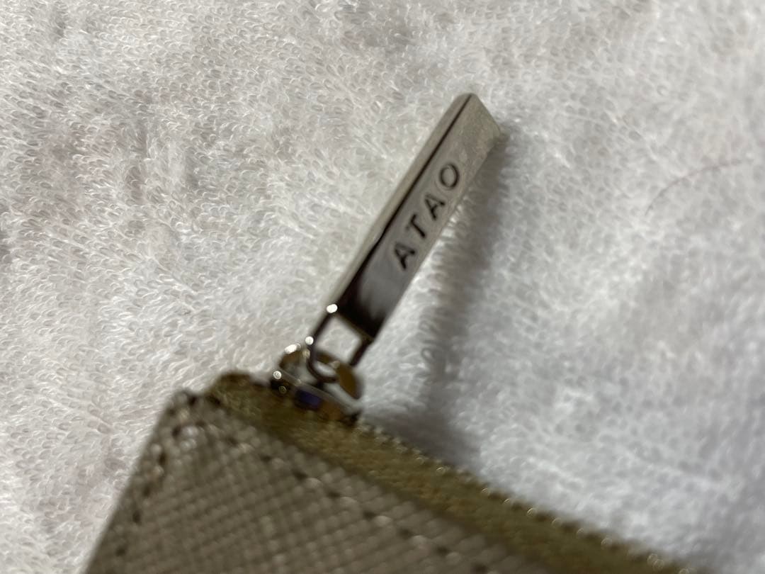 ATAO チェス サンドベージュ ミニ財布