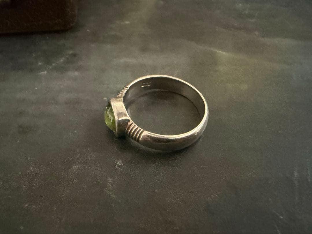 希少　ヴィンテージ　リング　シルバー　925 アンティーク　アメリカ　ユーロ