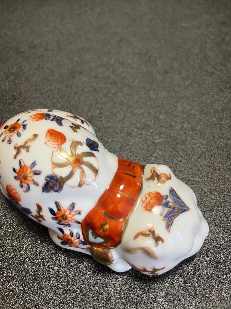 伊万里 陶器 金彩 眠り猫 猫 縁起物 置物 飾物 - メルカリ