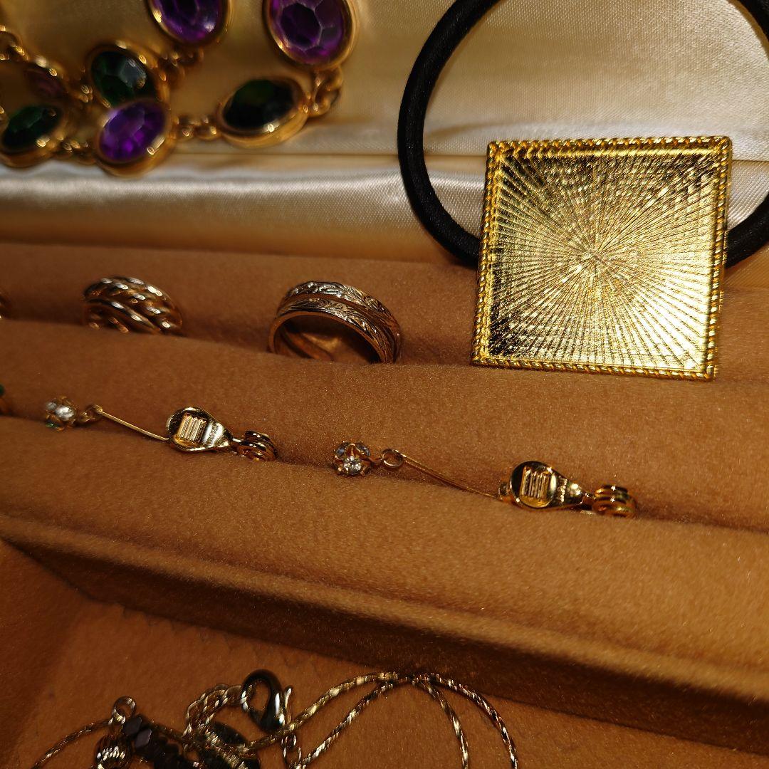 遺品整理アクセサリーまとめ売り