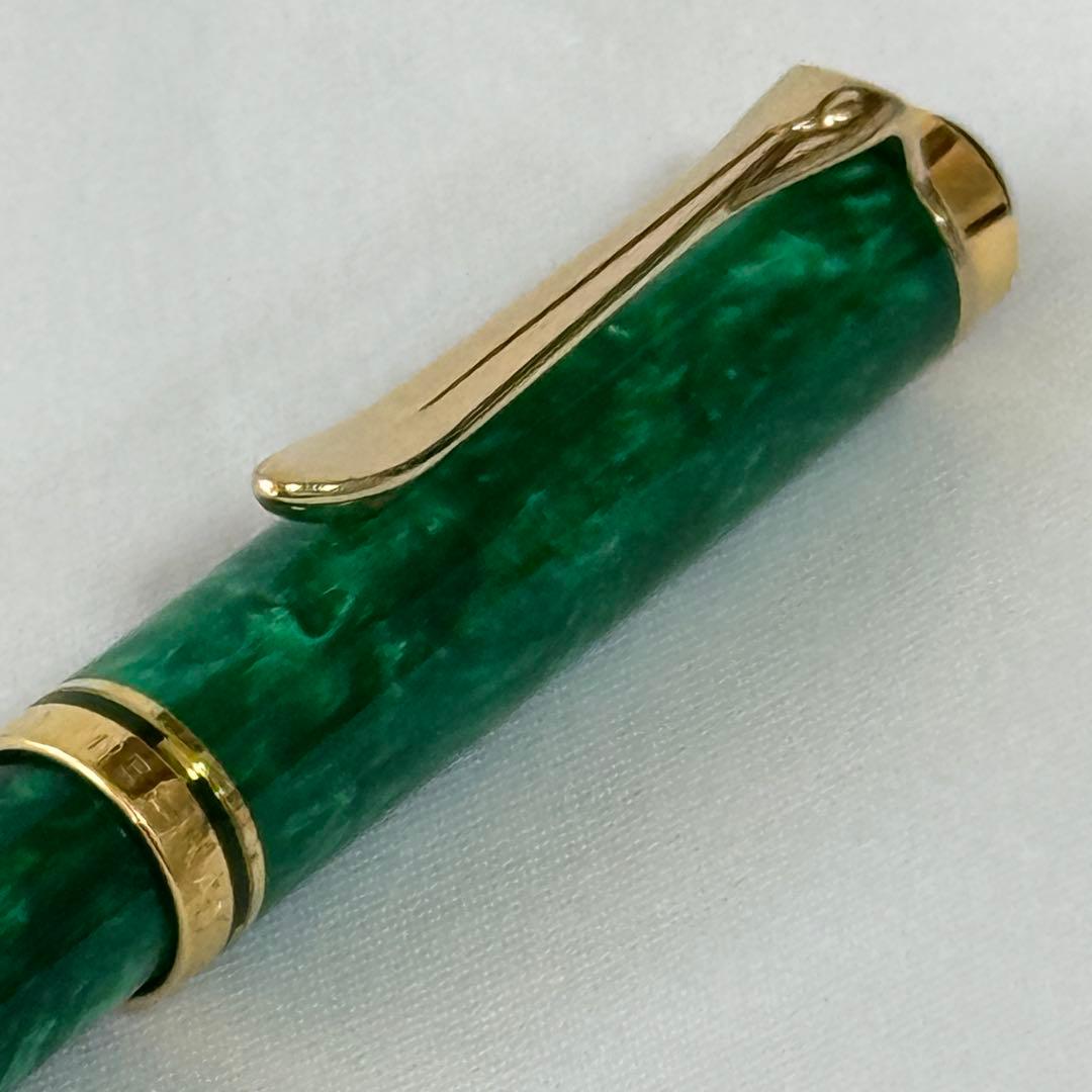 【限定品】Pelikan ペリカン ボールペン スーベレーン K320 グリーン