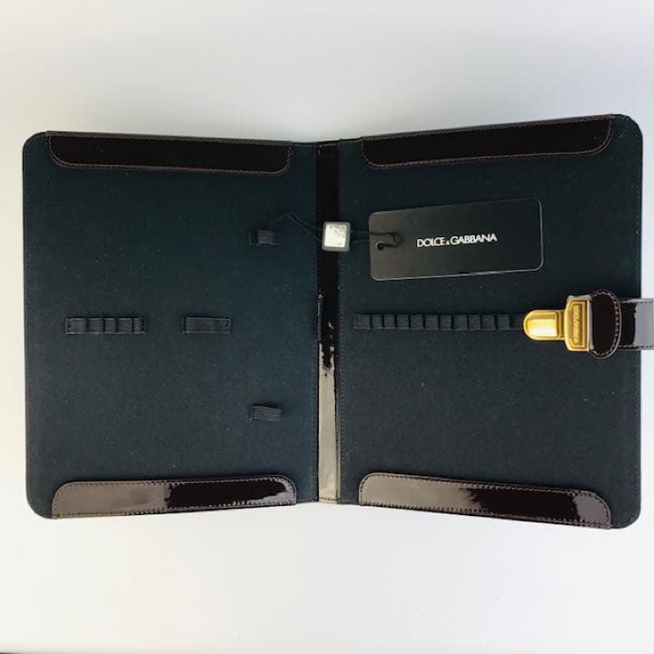 希少★新品未使用★DOLCE&GABBANA 手帳型メイクブラシケース