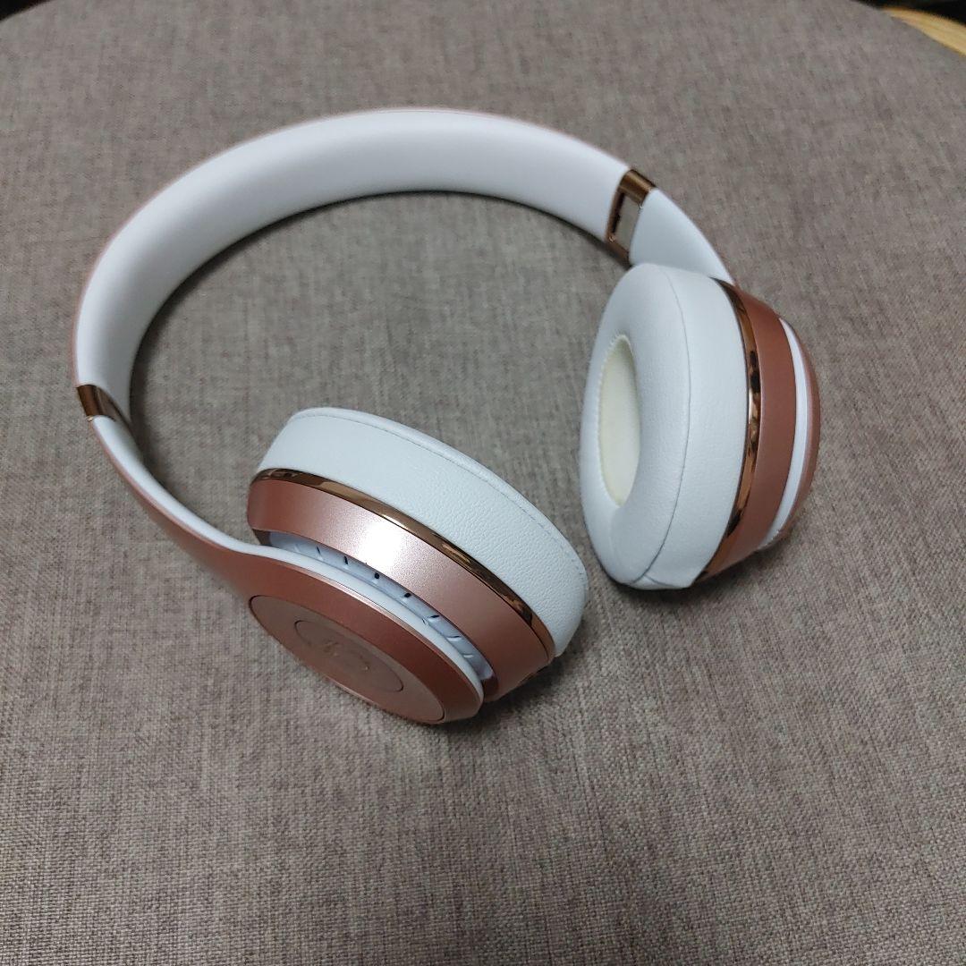 Beats solo3 ワイヤレスヘッドホン ホワイト/ローズゴールド　本体のみ ブルートゥースヘッドホン Beats Solo3 Wireless ローズゴールド