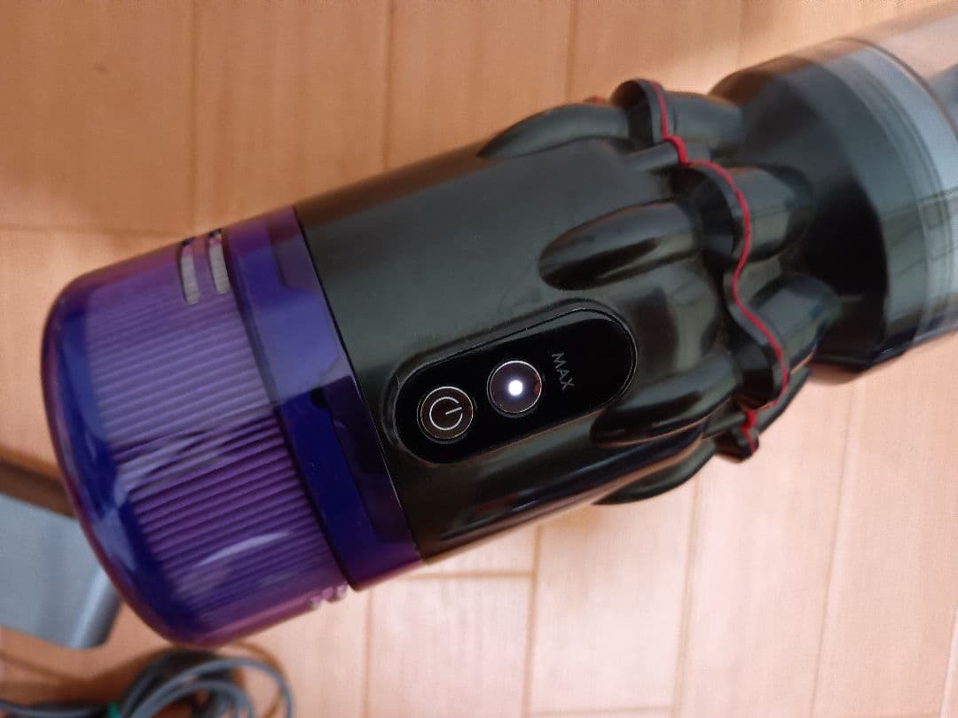 ダイソン　Dyson Micro 1.5kg SV21