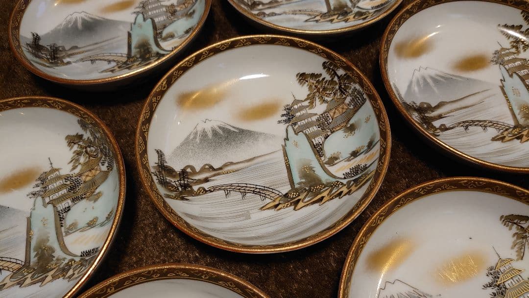 古九谷　九谷焼　明治九谷　金襴手　豆皿　菓子皿　蔵出し　１０客