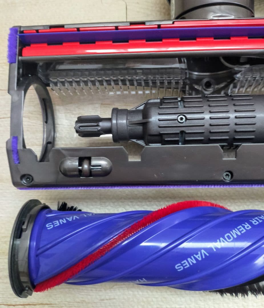 美品/ダイソン クリーナーヘッド『HAIR REMOVAL VANES』V12