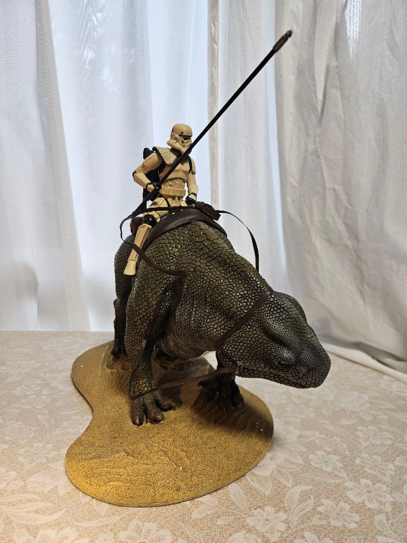 サンドトルーパーアンドデューバック　スタチュージオラマ　ジェントルジャイアント