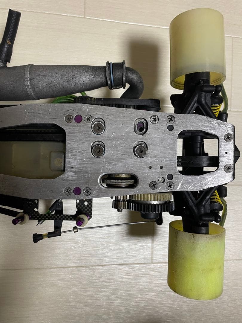 サーパントExcel 1/8 RCエンジンカー