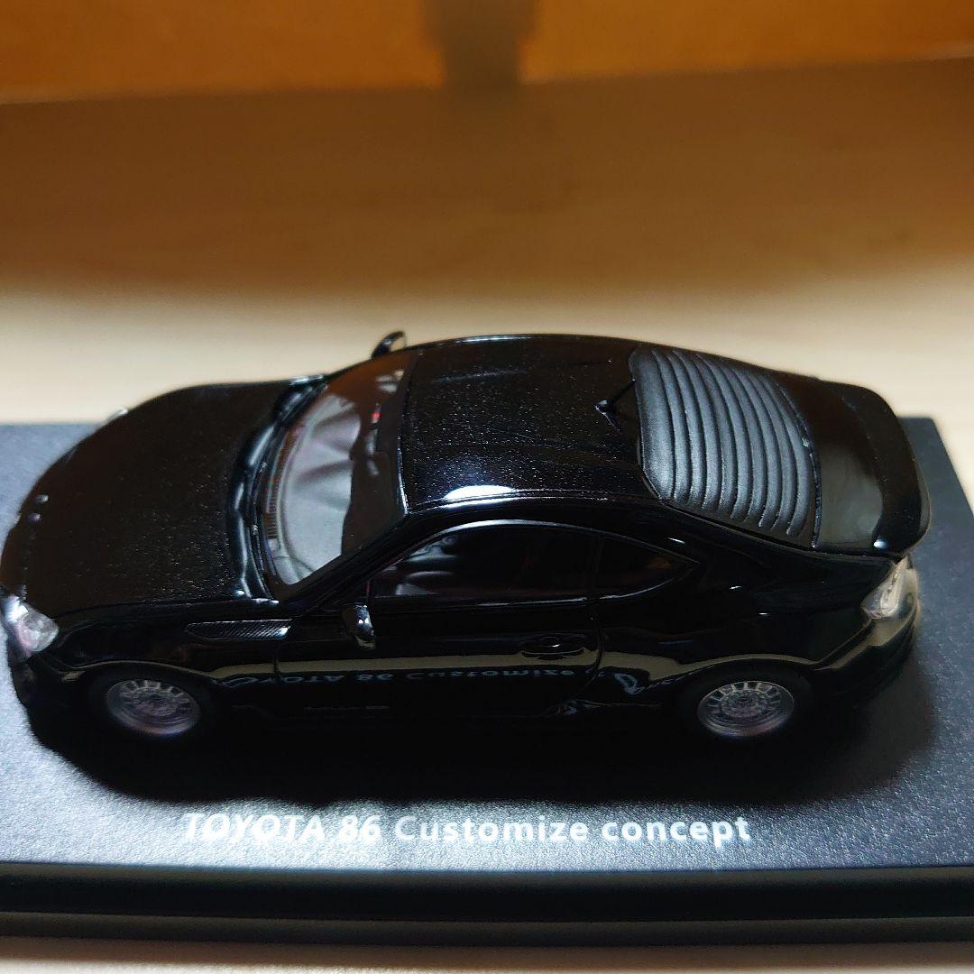 1/43トヨタ86 TRDカスタマイズコンセプト クリスタルブラックシリカ。