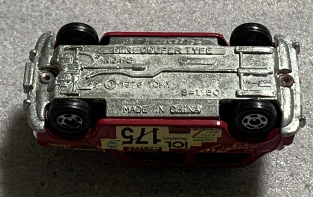 トミカ ミニクーパー トラフィック モンテカルロラリーカー ゼッケン175番 朱