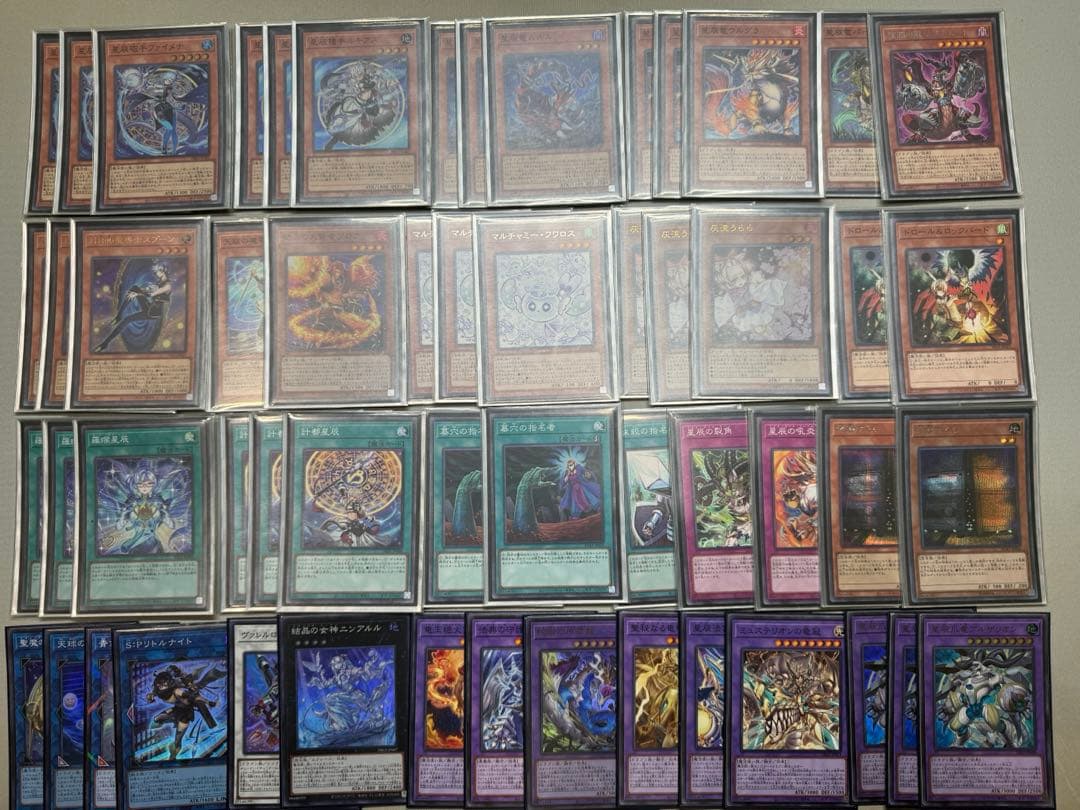 遊戯王　引退品　まとめ売り　デッキ　総枚数　約20000枚！
