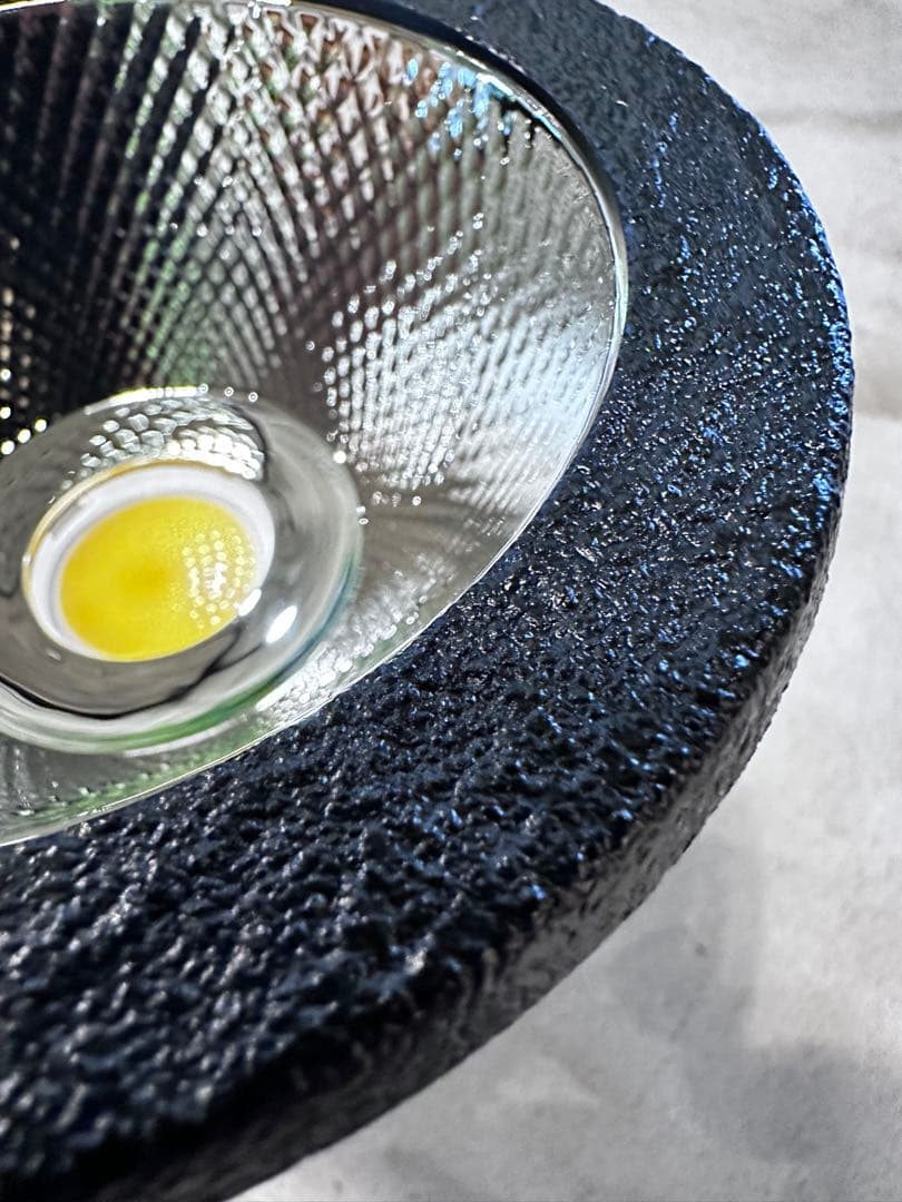 BARREL【NEO AMATERAS 20W】電球E26 色温度：5900K