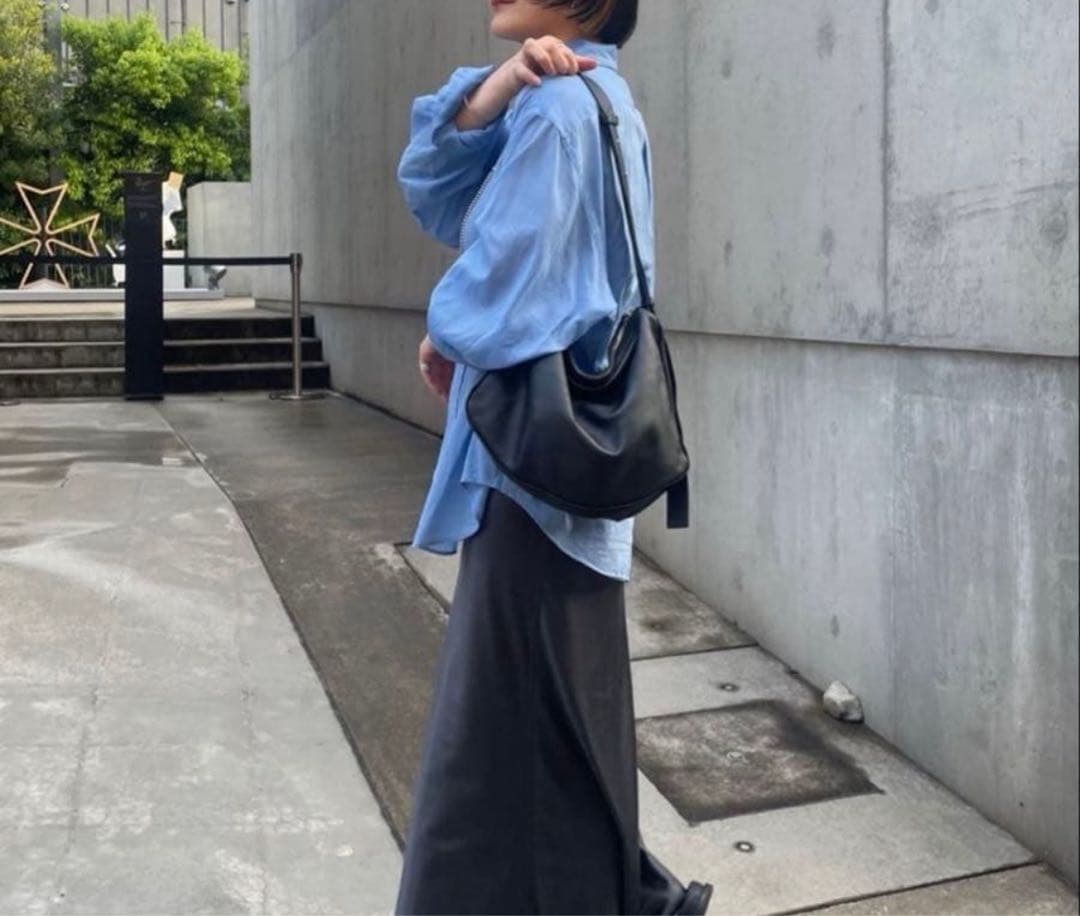 ear PAPILLONNER イアパピヨネ　スワローマルチショルダーバッグ