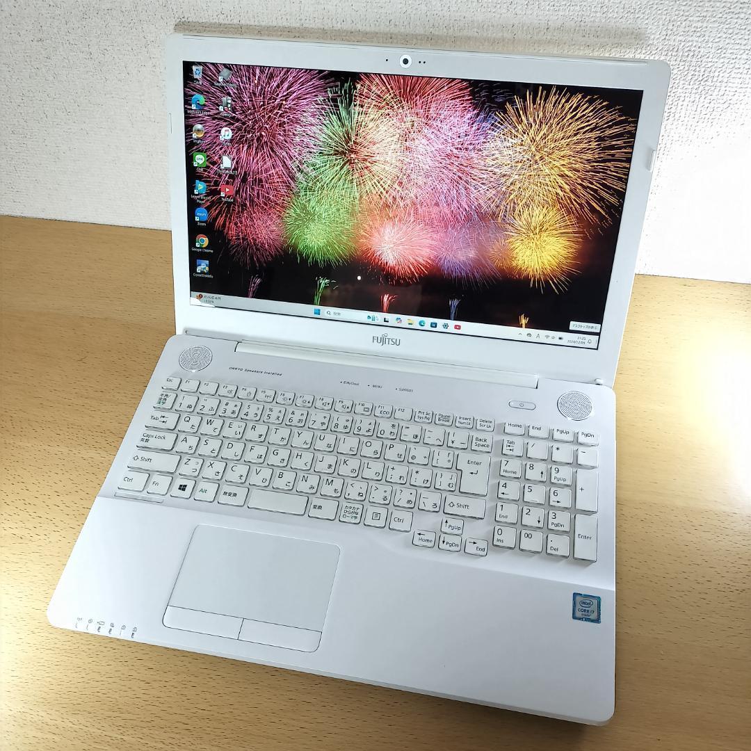 ノートPC Core i7 Windows11 SSD メモリ16GB 富士通 - メルカリ