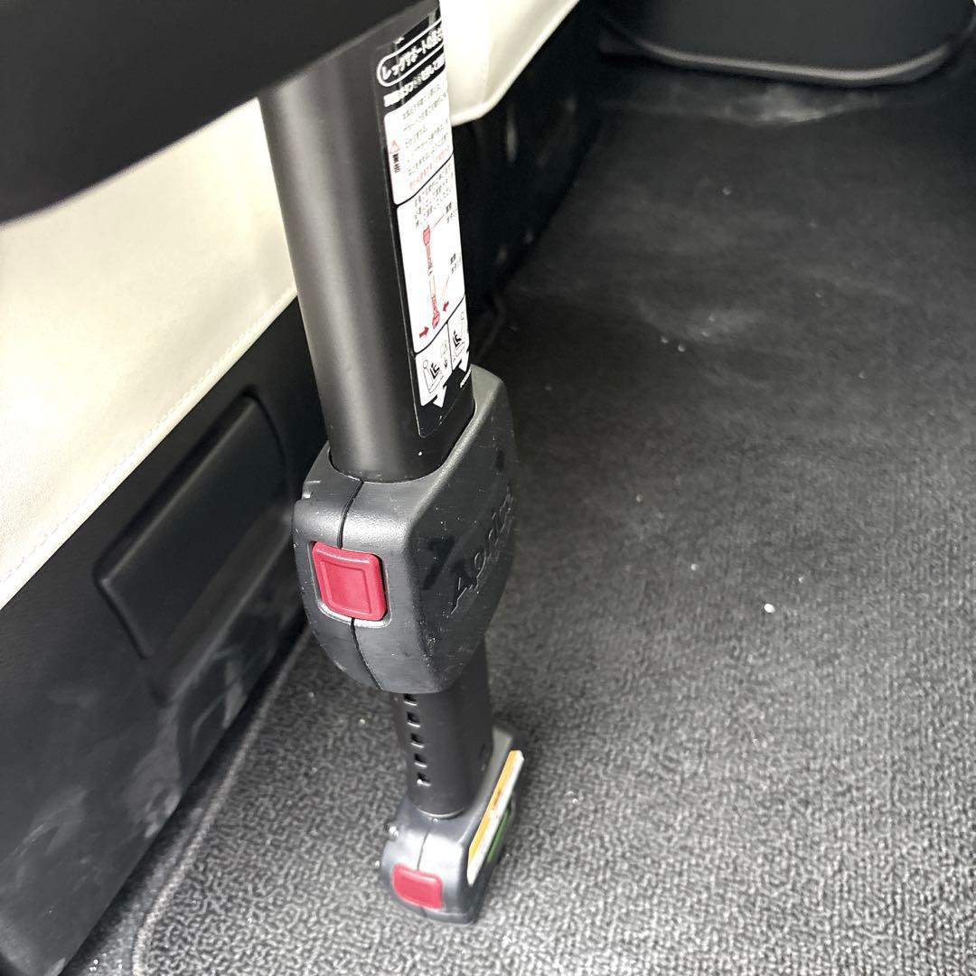 美品　Aprica クルリラAD チャイルドシート 新生児　ISOFIX対応