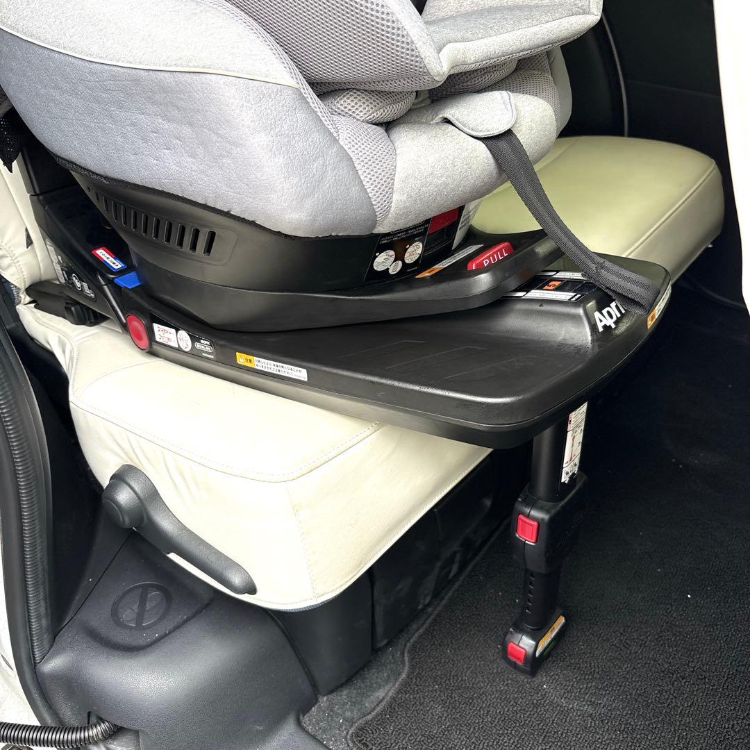 美品　Aprica クルリラAD チャイルドシート 新生児　ISOFIX対応