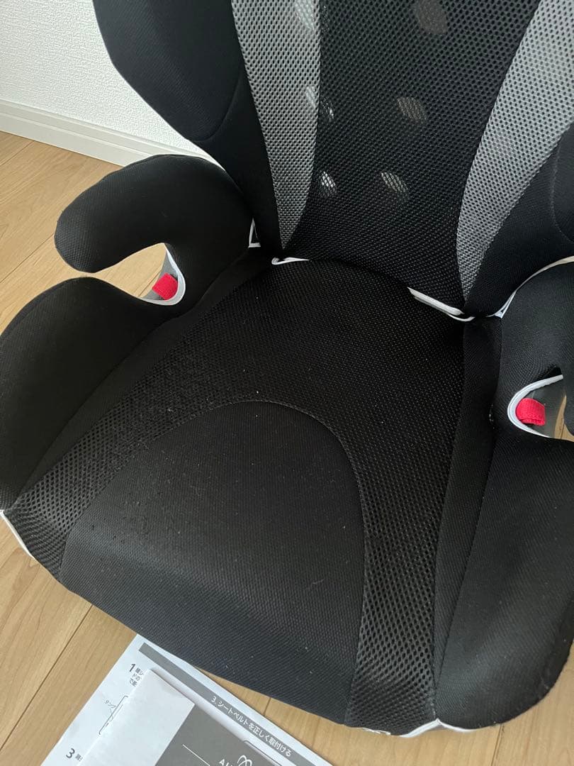 値引き　AILEBEBE サラット 3ステップ クワトロ ジュニアシート