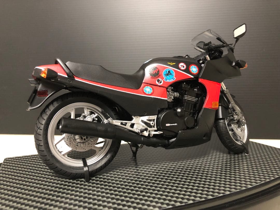 1/12 Kawasaki GPZ900R プラモデル完成品 トップガン仕様