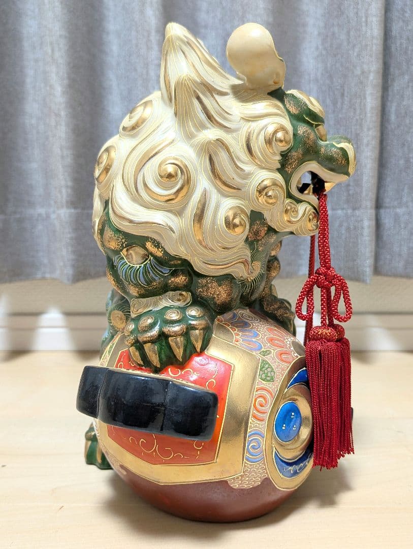 九谷焼 獅子 玉乗り 縁起物 置物 陶器 骨董品 時代物 アンティーク 古民家