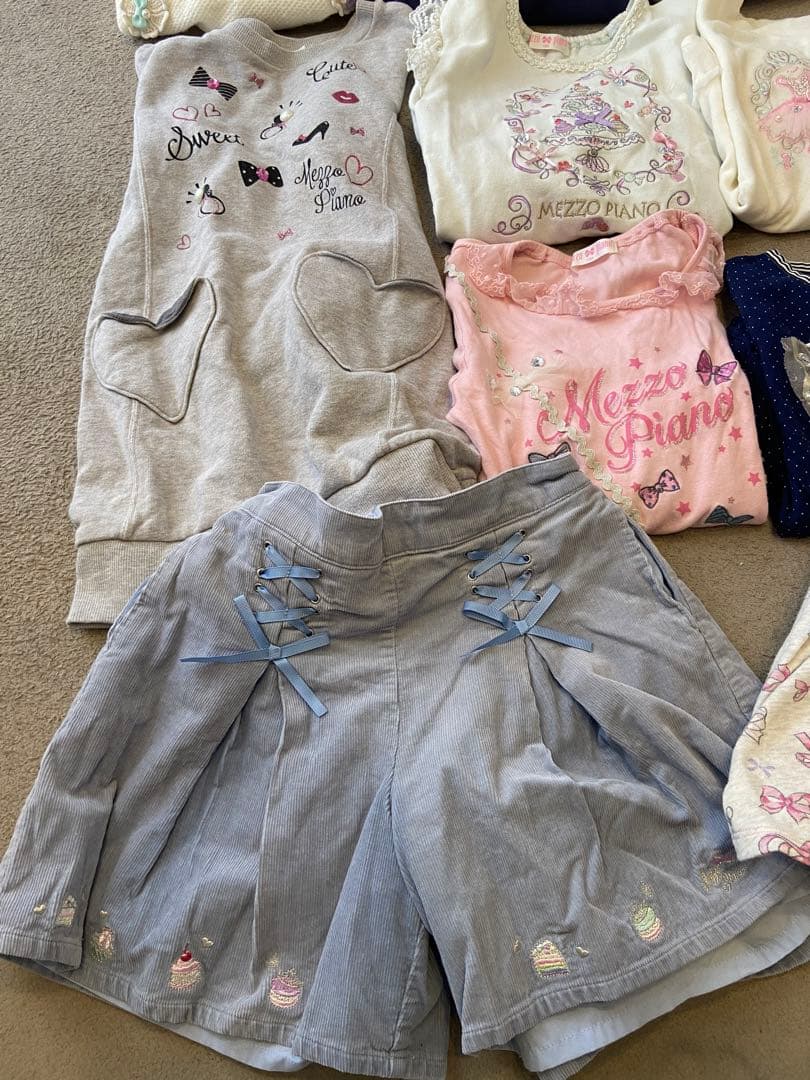 T*a様 メゾピアノ　トレーナー セーター ロンT ショーパン 秋冬 17点 1