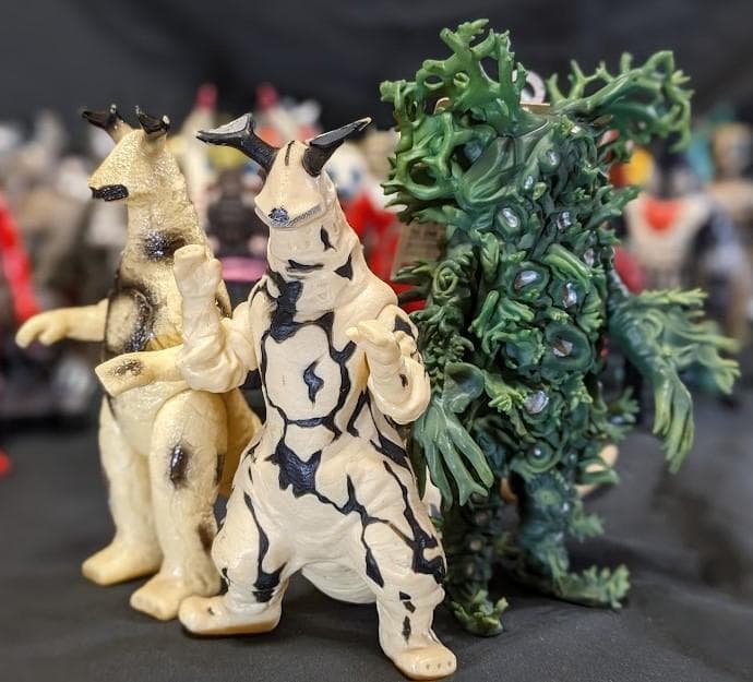 ウルトラセブン＆登場怪獣・宇宙人（バンダイ）ソフビ37体セット＋4