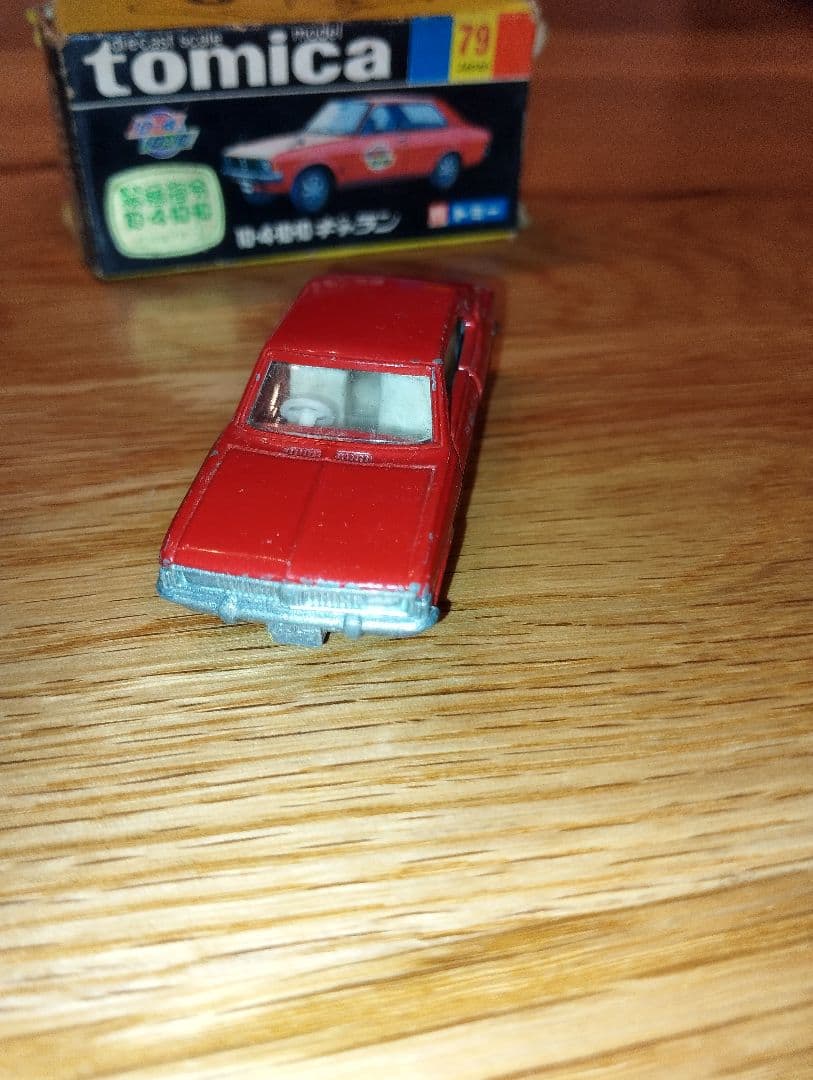 希少　緊急指令10-410-10 ギャラン　黒箱　トミカ