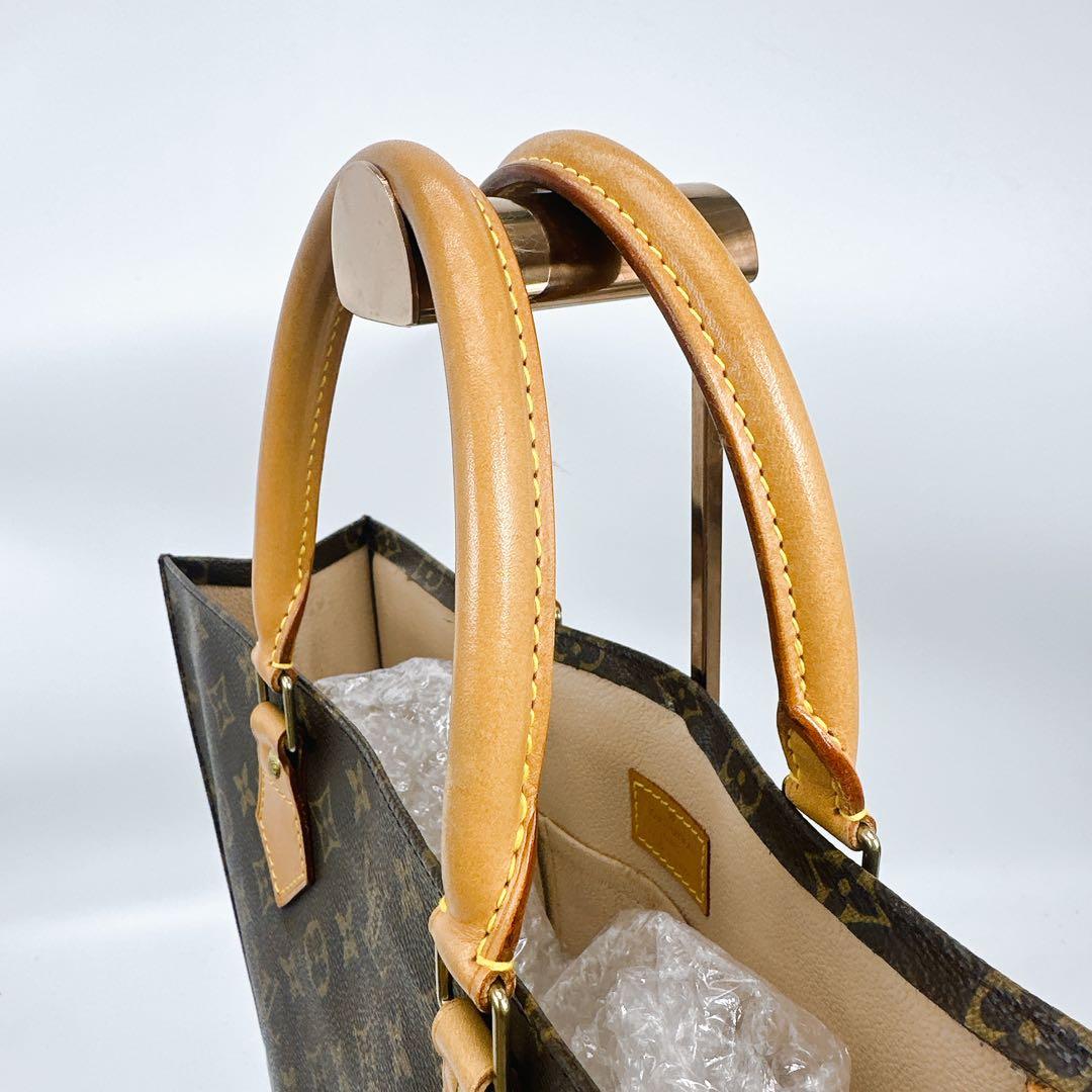 ルイヴィトン　モノグラム　新型　サックプラ　トートバッグ