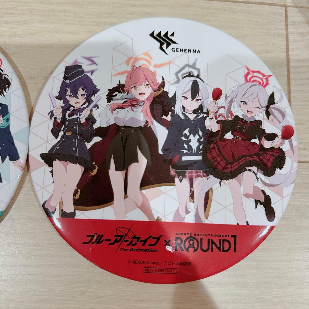 ブルアカ スタンド 缶バッジ ラウンドワン アビドス 便利屋68 大型缶