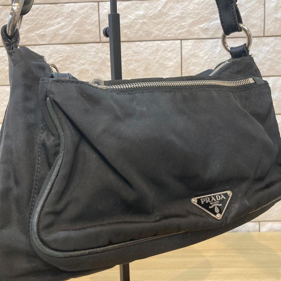 PRADA プラダ ナイロン ショルダーバッグ 肩掛け ハンドバッグ