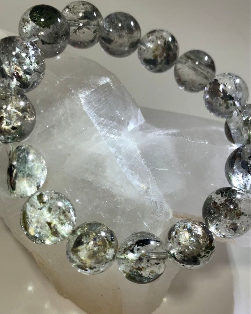 ★かな様★ ①★最高品質★超激レアグリーンマイカinクォーツ　ブレスレット