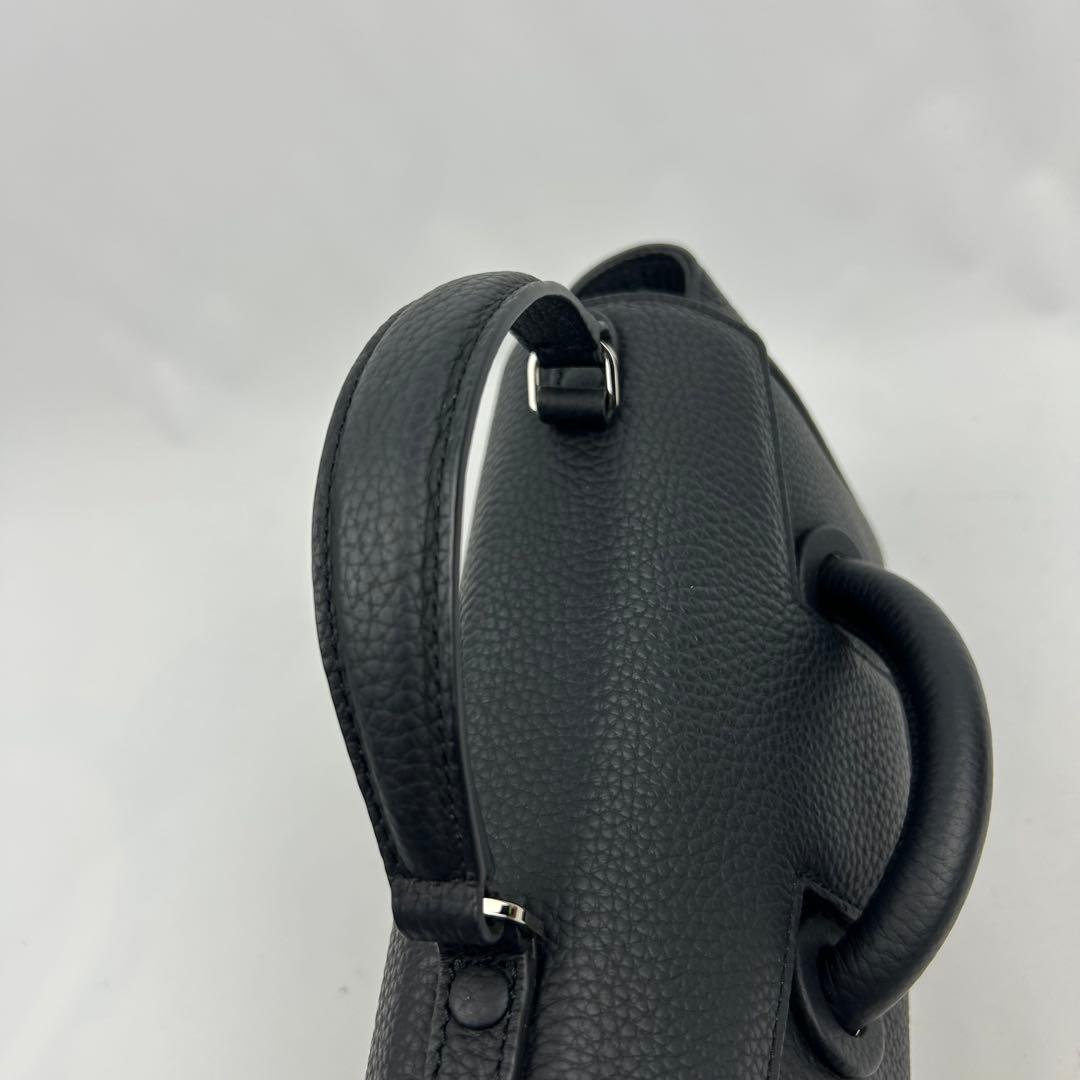 【超美品】ヴァジック　エバーミニミニ　ハンドバッグ　レザー　2wayショルダー