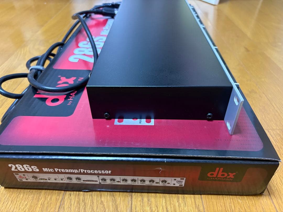 dbx 286s マイクプリアンプ/コンプ/エンハンサー/ディエッサ