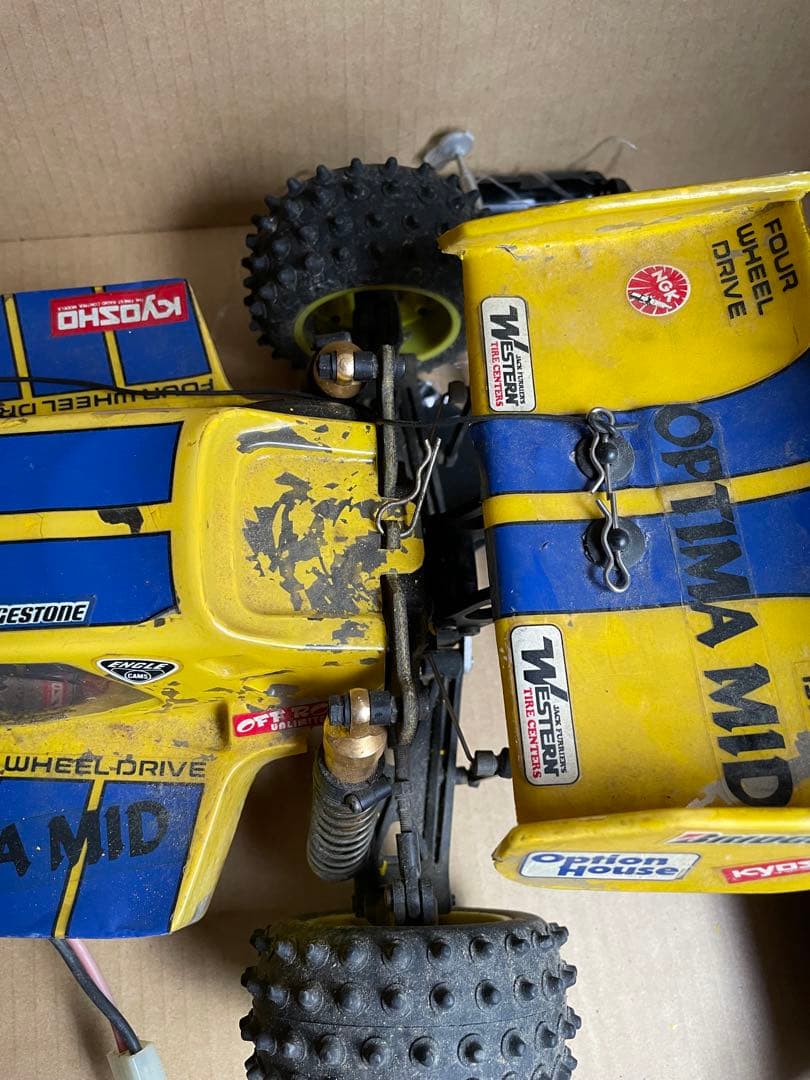 Kyosho OPTIMA MID ラジコンカー