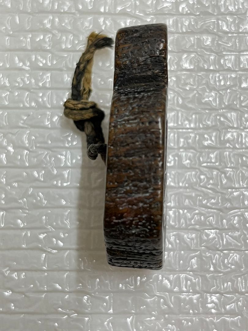 根付作家の名工正一造蒔絵箱入り　値下げしました。