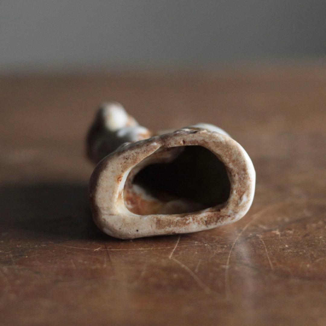 白磁 猫 明治 瀬戸輸出磁器 里帰り品 古道具 アンティーク オブジェ