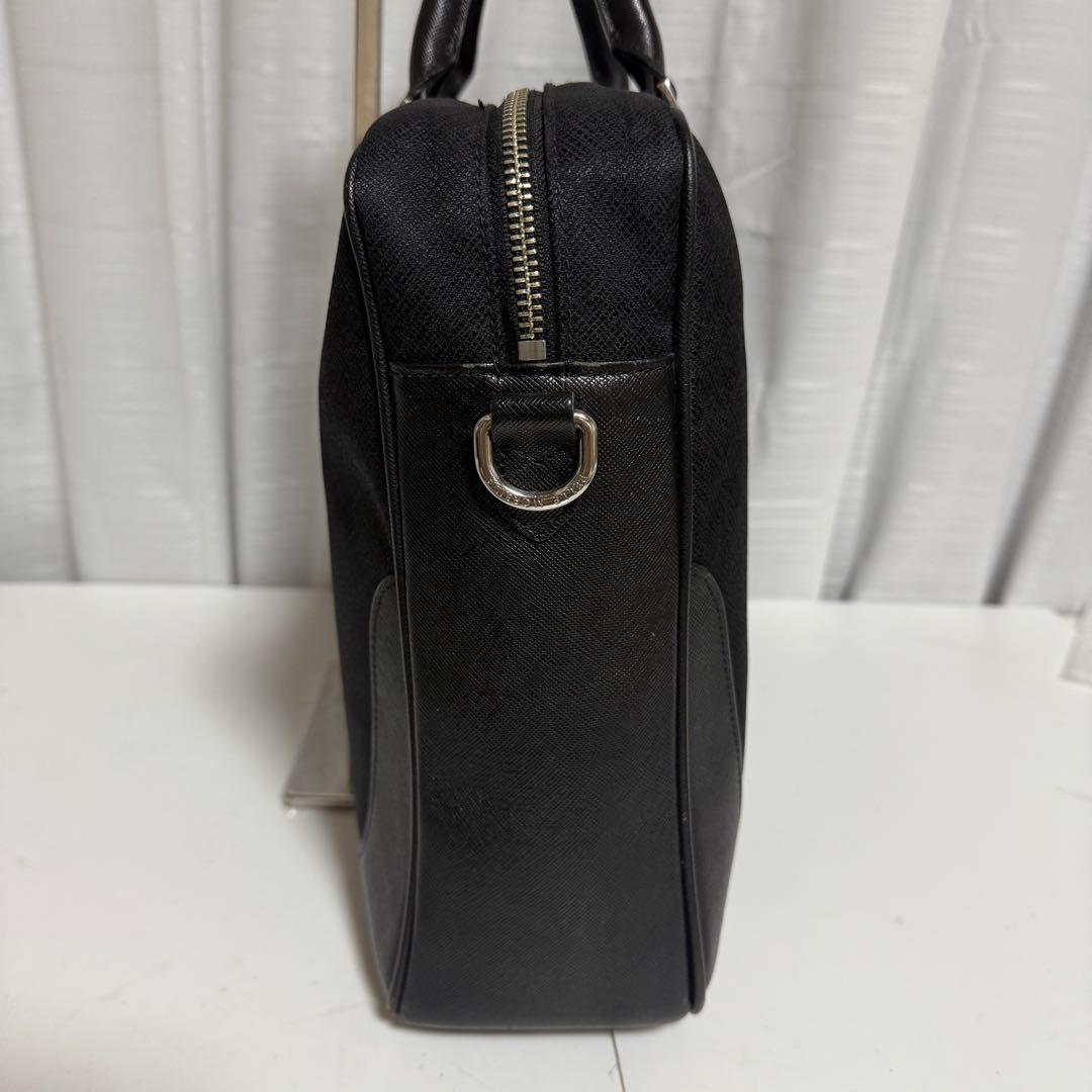 ⭐️極美品⭐️ペッレモルビダ　キャピターノ　レザー　ブラック　　ビジネスバッグ