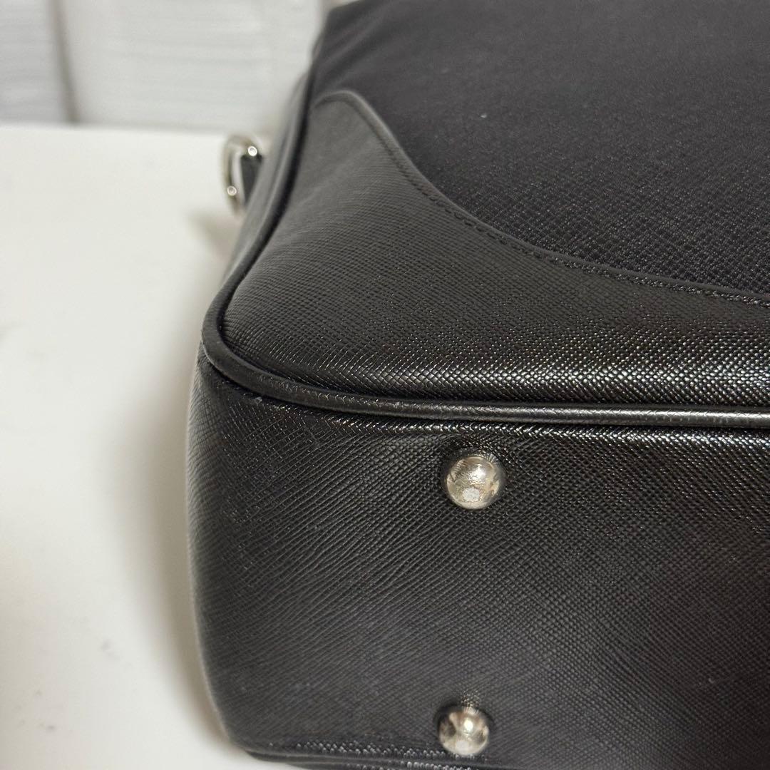 ⭐️極美品⭐️ペッレモルビダ　キャピターノ　レザー　ブラック　　ビジネスバッグ