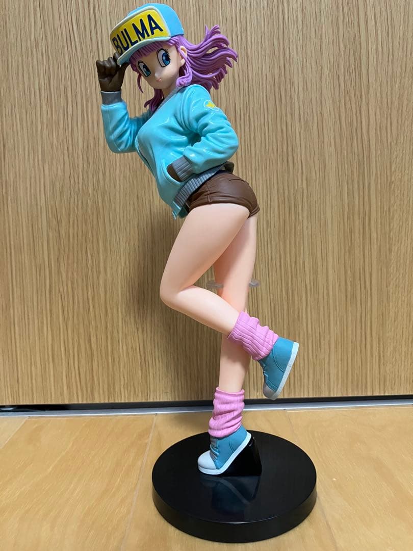 ドラゴンボール GLITTER&GLAMOURS ブルマ ランチ フィギュア