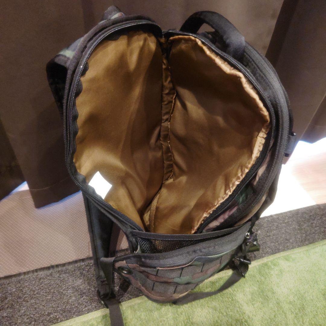 希少　NIKE 迷彩リュック