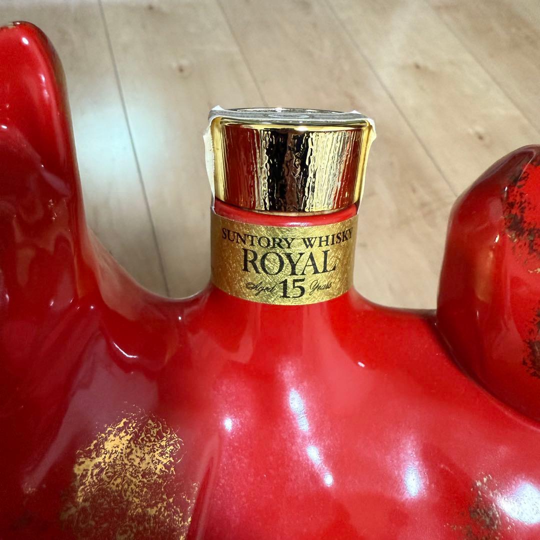 希少】サントリー ウイスキー ローヤル 干支ボトル陶器 未開封 600ml