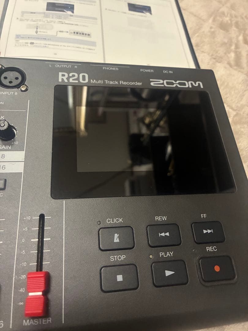 ZOOM R20 マルチトラックレコーダー